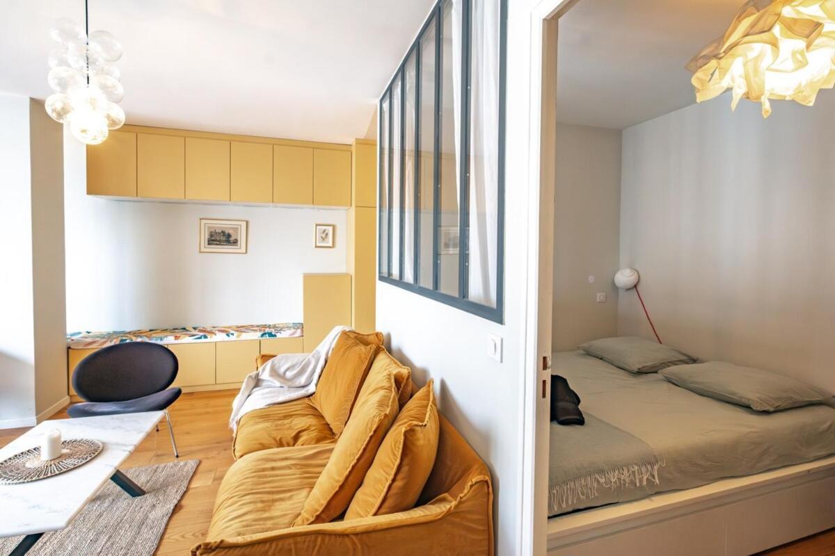 Appartement Invalides Avec Terrasse パリ エクステリア 写真