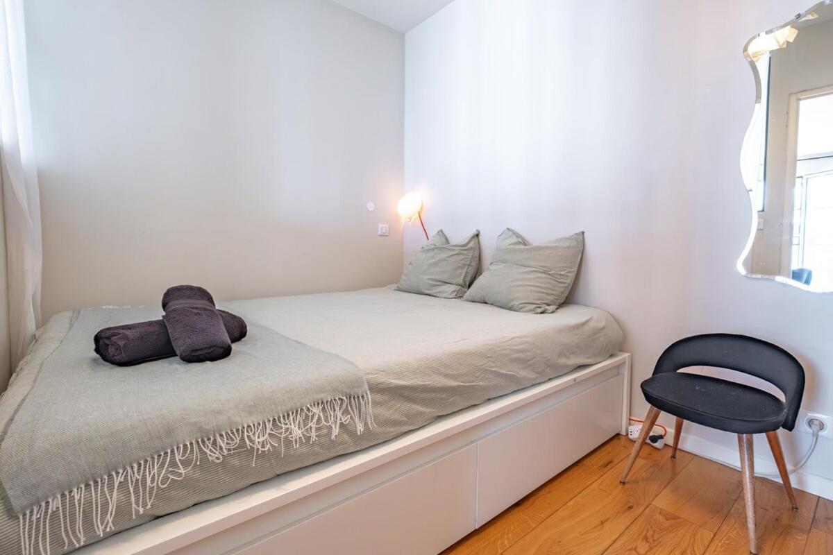 Appartement Invalides Avec Terrasse パリ エクステリア 写真